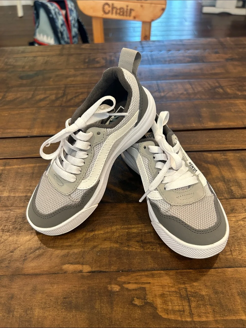 Vans Range Boys Gray & White Low-Top Sneakers